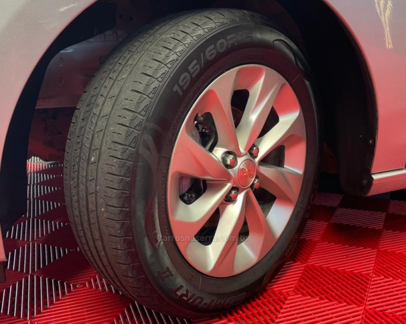 ONIX 1.0 LT2 FLEX 4P MANUAL - 2023 - VACARIA