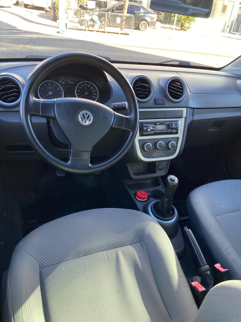 VOYAGE 1.0 MI CITY 8V FLEX 4P MANUAL - 2013 - CAXIAS DO SUL