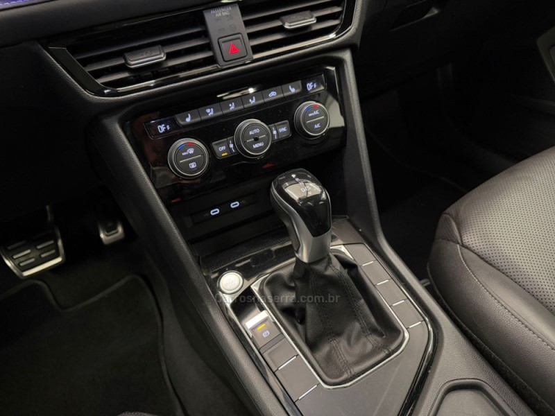 TAOS 1.4 16V HIGHLINE TSI FLEX 4P AUTOMÁTICO - 2022 - CAXIAS DO SUL