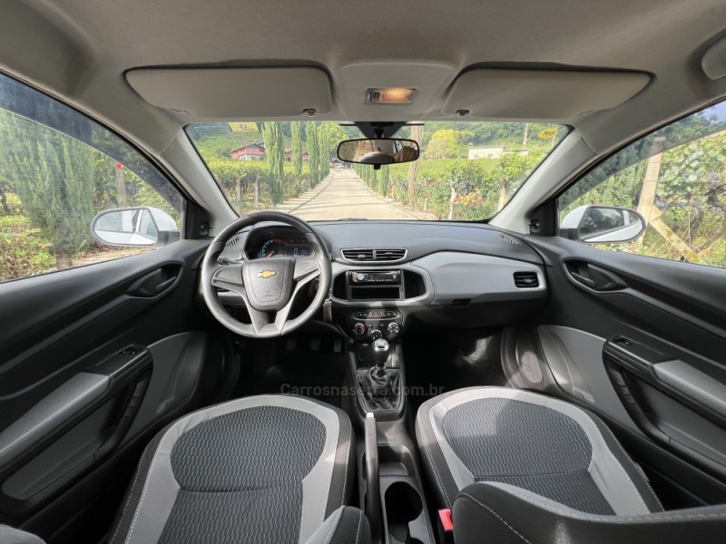 ONIX 1.0 LT 12V FLEX 4P MANUAL - 2015 - CAXIAS DO SUL