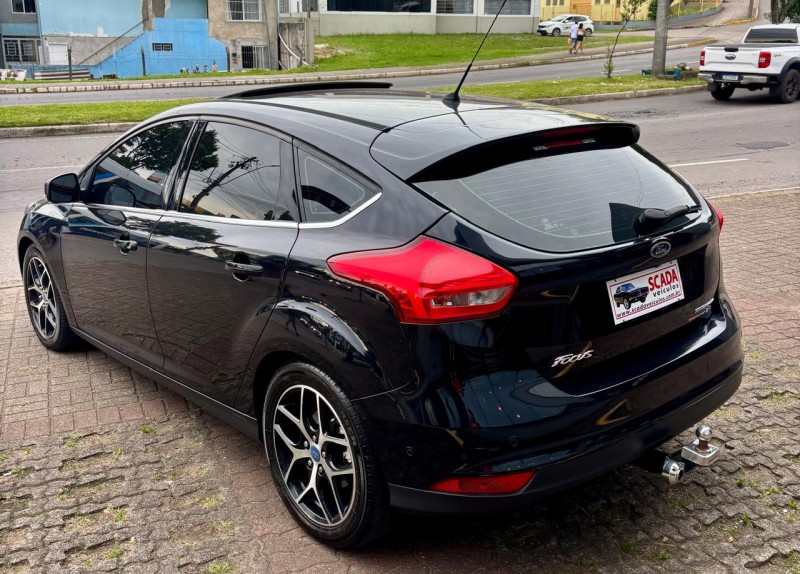 FOCUS 2.0 TITANIUM PLUS HATCH 16V FLEX 4P AUTO - 2016 - CAXIAS DO SUL
