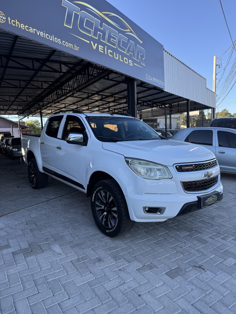 S10 2.8 STD 4X2 CD 12V TURBO INTERCOOLER DIESEL 4P MANUAL - 2013 - CAXIAS DO SUL