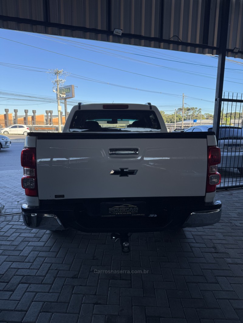 S10 2.8 STD 4X2 CD 12V TURBO INTERCOOLER DIESEL 4P MANUAL - 2013 - CAXIAS DO SUL