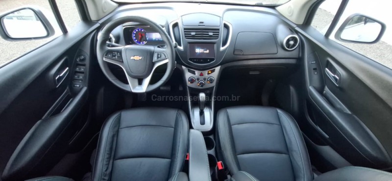 TRACKER 1.8 MPFI LTZ 4X2 16V FLEX 4P AUTOMÁTICO - 2015 - SALVADOR DO SUL