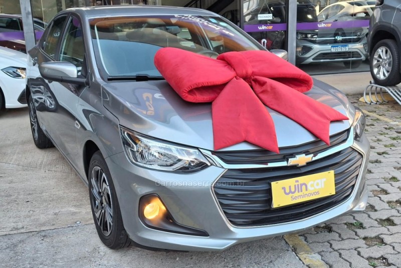 ONIX 1.0 SEDAN PLUS LT 12V FLEX 4P MANUAL - 2024 - GRAMADO