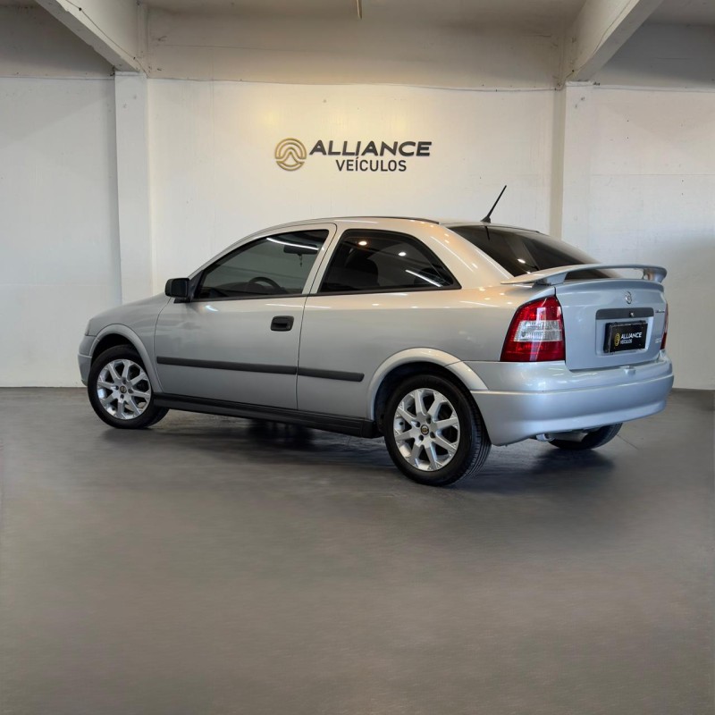 ASTRA 1.8 MPFI GL 8V GASOLINA 2P MANUAL - 2000 - CAXIAS DO SUL