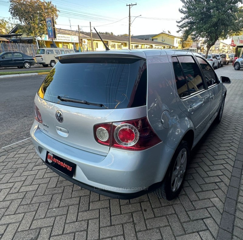 GOLF 1.6 MI SPORTLINE 8V FLEX 4P MANUAL - 2013 - PAROBé