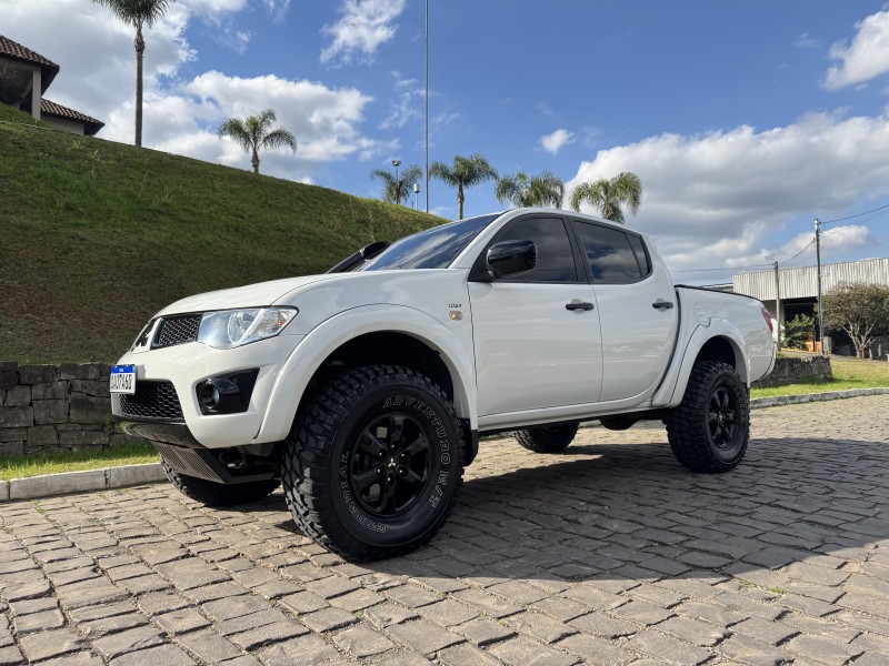 l200 triton 3.2 hpe 4x4 cd 16v turbo intercooler diesel 4p manual 2012 antonio prado