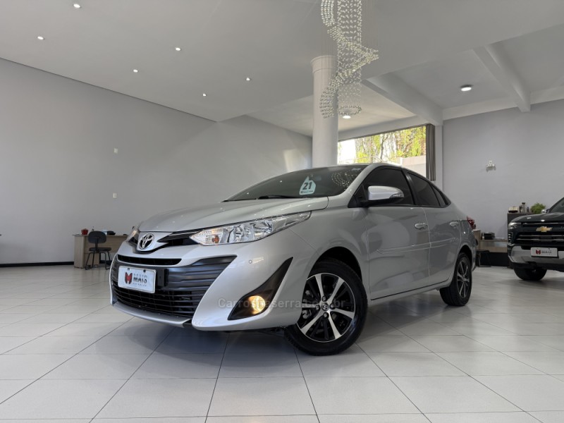yaris 1.5 xs connect sedan 16v flex 4p automatico 2021 erechim