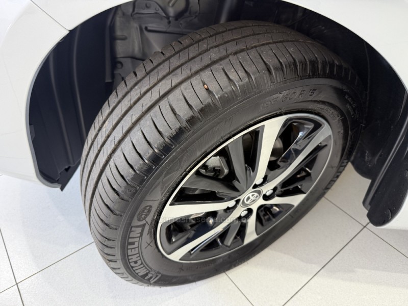 YARIS 1.5 XS CONNECT SEDAN 16V FLEX 4P AUTOMÁTICO - 2021 - ERECHIM