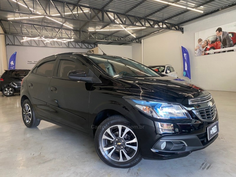 ONIX 1.4 MPFI LTZ 8V FLEX 4P MANUAL - 2016 - CAXIAS DO SUL