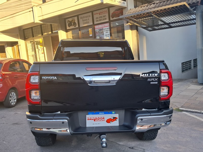 HILUX 2.8 SRX PLUS 4X4 CD TURBO DIESEL 4P AUTOMÁTICO - 2024 - FLORES DA CUNHA