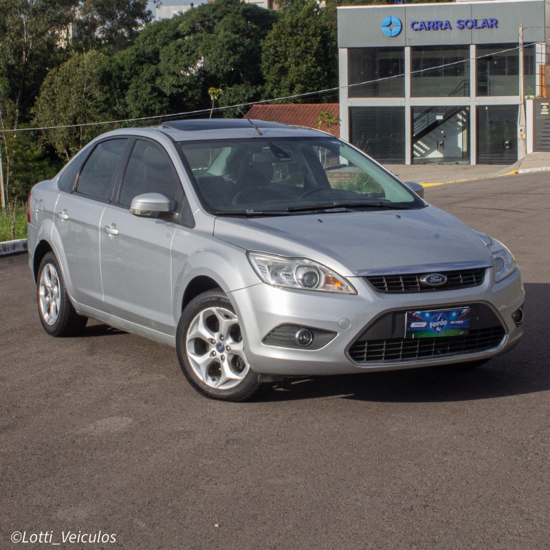 focus 2.0 titanium 16v flex 4p automatico 2012 farroupilha