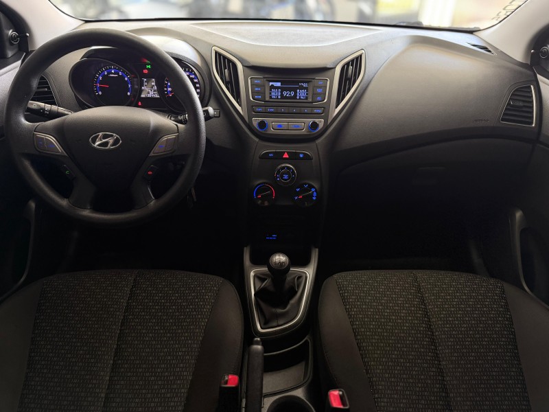 HB20 1.0 COMFORT 12V FLEX 4P MANUAL - 2017 - FELIZ