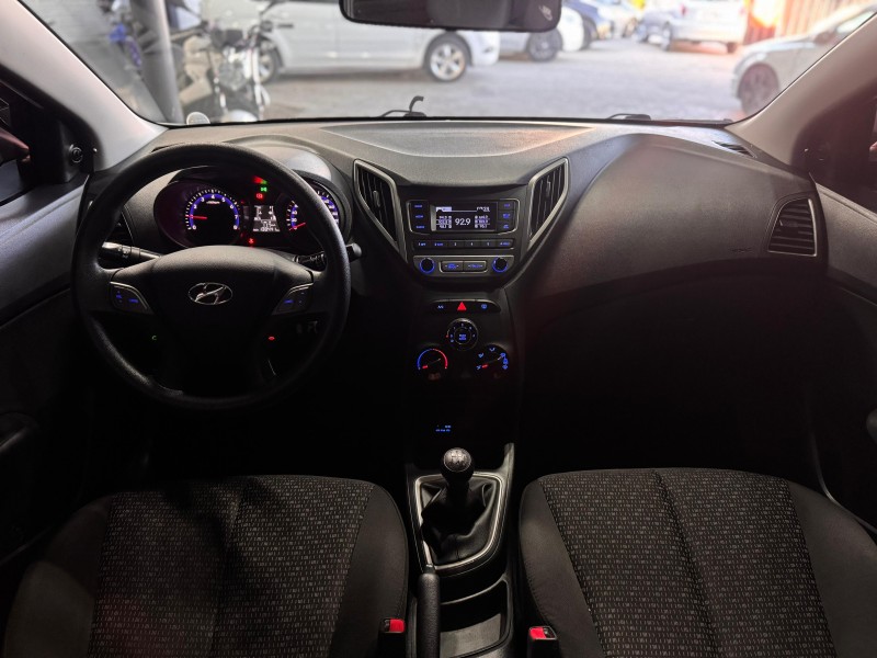 HB20 1.0 COMFORT 12V FLEX 4P MANUAL - 2017 - FELIZ