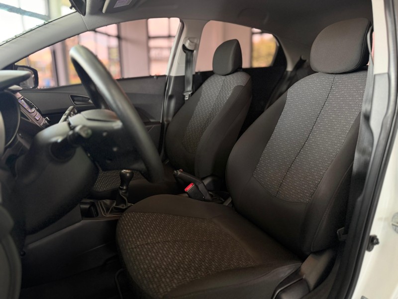 HB20 1.0 COMFORT 12V FLEX 4P MANUAL - 2017 - FELIZ