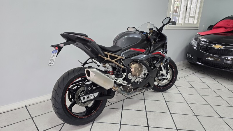 S 1000 RR - 2022 - BENTO GONçALVES