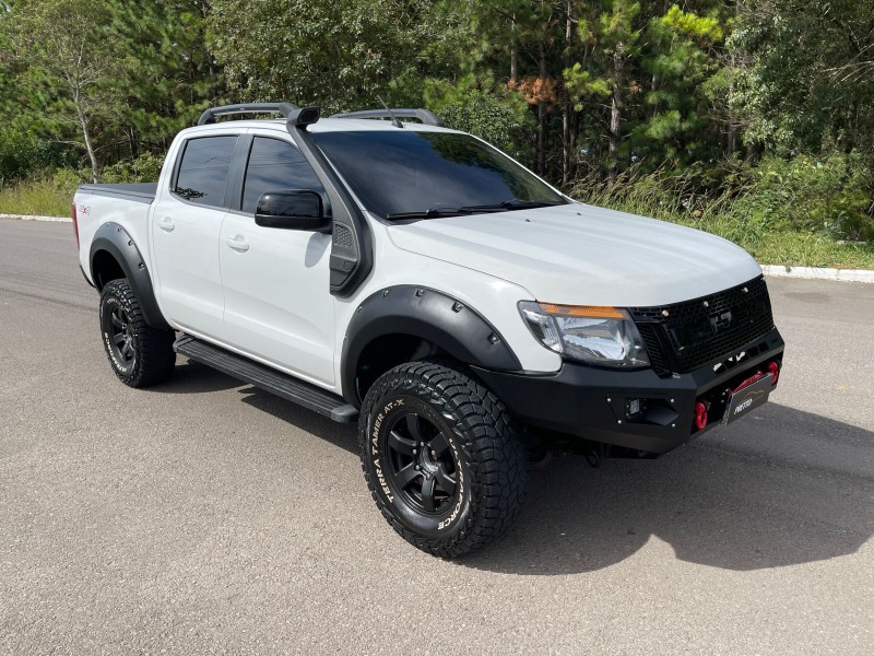 RANGER 2.2 XL 4X4 CD 16V DIESEL 4P MANUAL - 2014 - BENTO GONçALVES