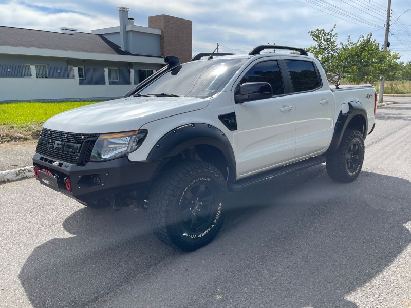 RANGER 2.2 XL 4X4 CD 16V DIESEL 4P MANUAL - 2014 - BENTO GONçALVES