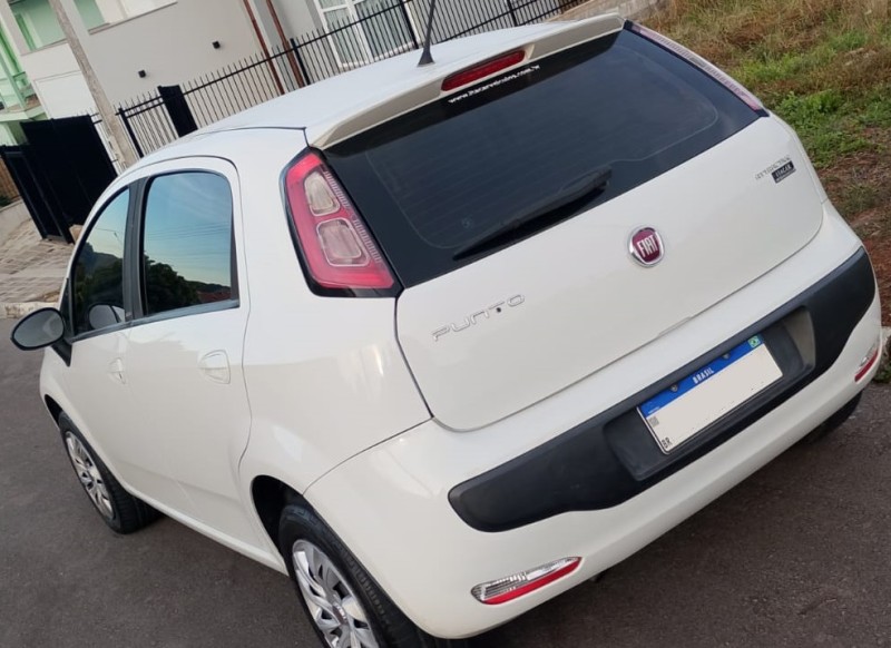 PUNTO 1.4 ATTRACTIVE 8V FLEX 4P MANUAL - 2014 - FLORES DA CUNHA