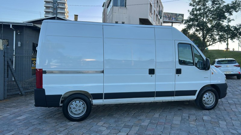 JUMPER 2.3 HDI F35LH FURGÃO TETO ALTO TURBO INTERCOOLER DIESEL MANUAL - 2013 - FARROUPILHA