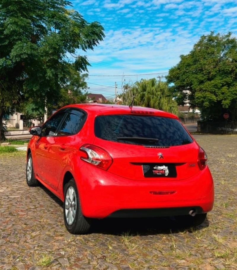 208 1.5 ACTIVE PACK 8V FLEX 4P MANUAL - 2015 - SãO SEBASTIãO DO CAí