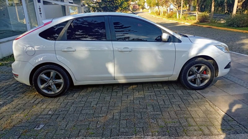 FOCUS 1.6 S 16V FLEX 4P MANUAL - 2013 - FARROUPILHA