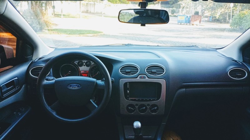 FOCUS 1.6 S 16V FLEX 4P MANUAL - 2013 - FARROUPILHA