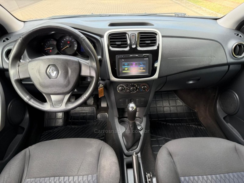 SANDERO 1.0 EXPRESSION 16V FLEX 4P MANUAL - 2016 - IVOTI