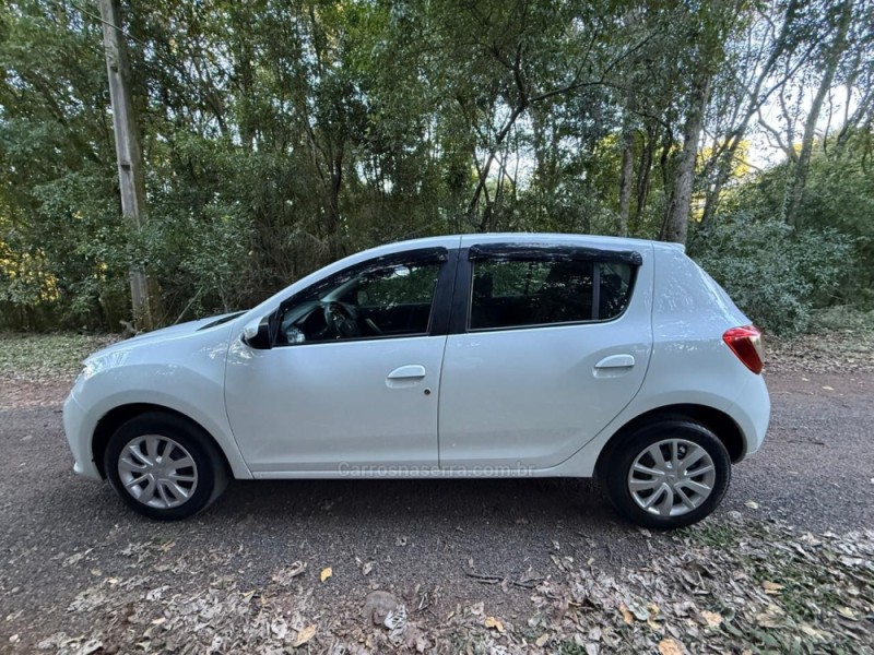 SANDERO 1.0 EXPRESSION 16V FLEX 4P MANUAL - 2016 - IVOTI