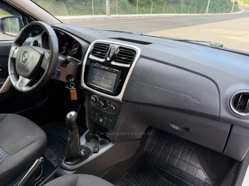 SANDERO 1.0 EXPRESSION 16V FLEX 4P MANUAL - 2016 - IVOTI