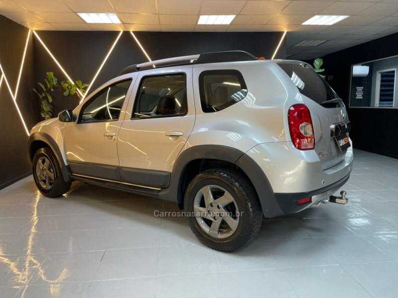 DUSTER 2.0 DYNAMIQUE 4X4 16V FLEX 4P MANUAL - 2013 - NOVO HAMBURGO
