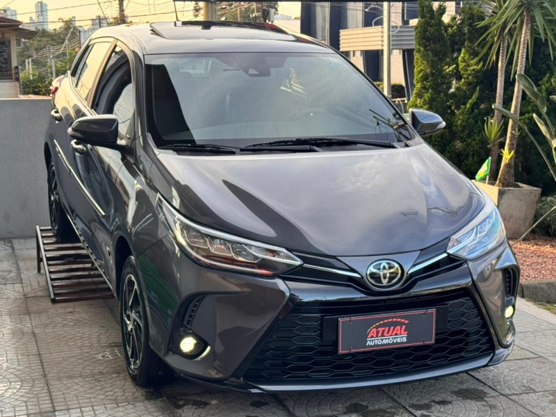YARIS 1.5 XLS CONNECT 16V FLEX 4P AUTOMÁTICO - 2023 - CAXIAS DO SUL