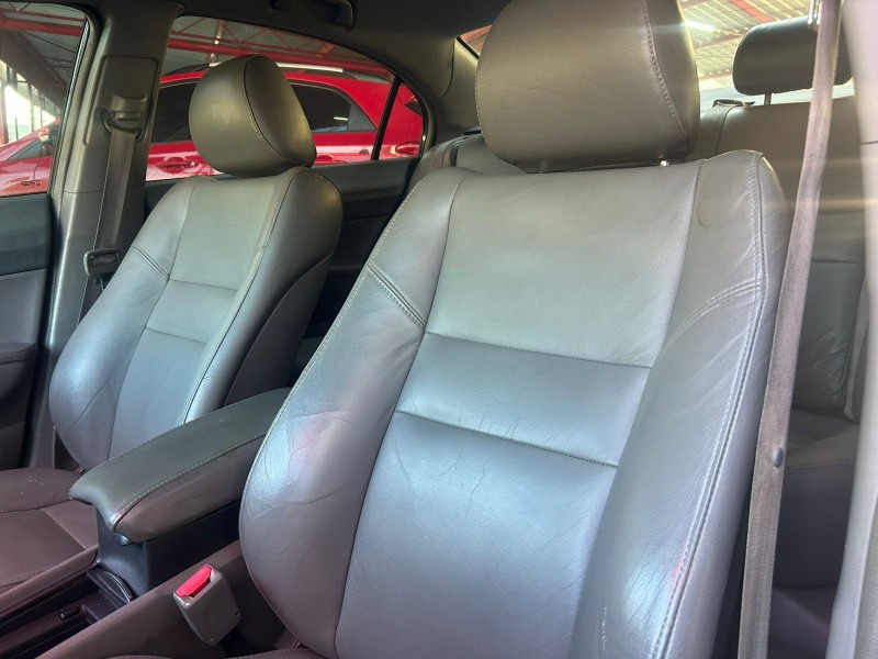 CIVIC 1.8 LXS 16V FLEX 4P MANUAL - 2007 - TRêS COROAS