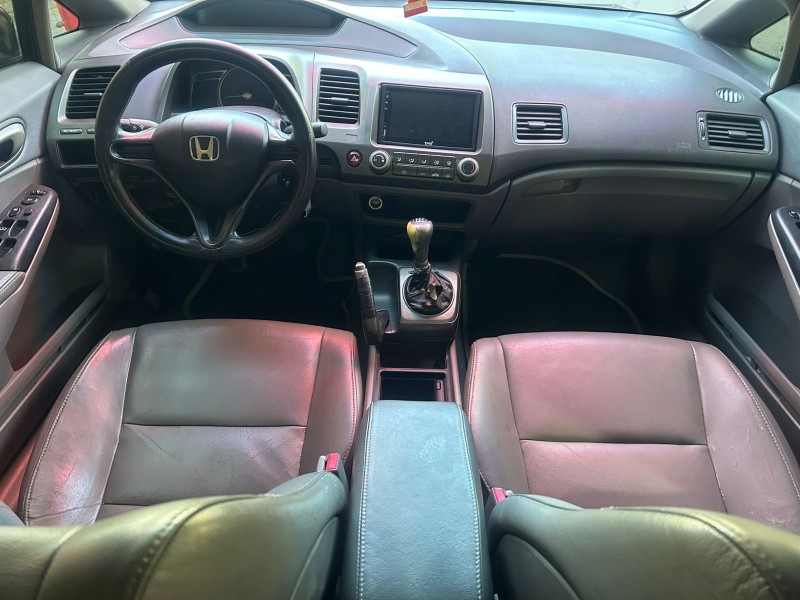CIVIC 1.8 LXS 16V FLEX 4P MANUAL - 2007 - TRêS COROAS