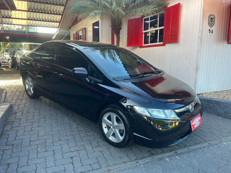 civic 1.8 lxs 16v flex 4p manual 2007 tres coroas