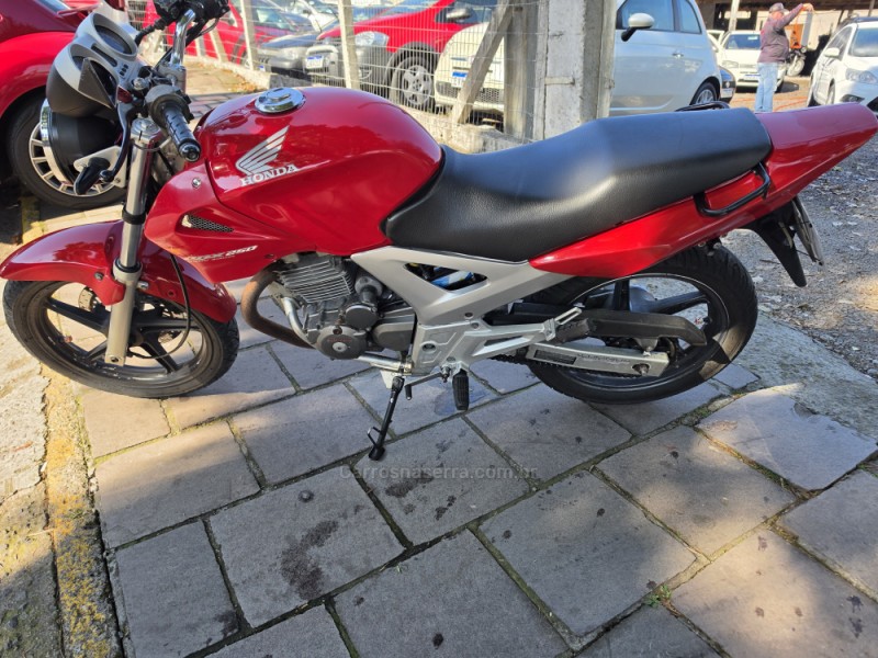 CB 250F TWISTER CBS