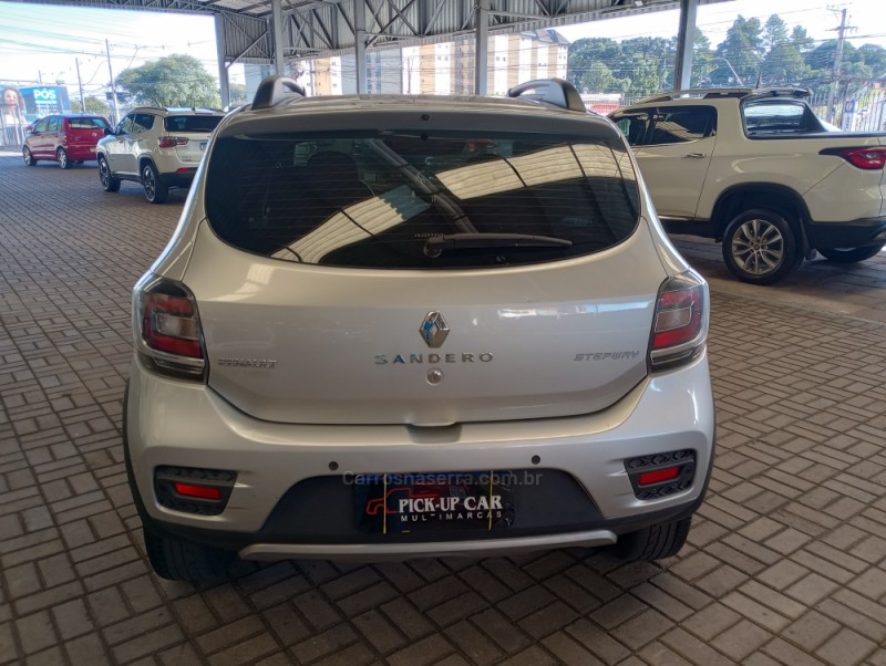 SANDERO 1.6 STEPWAY EASY R 16V FLEX 4P AUTOMÁTICO - 2016 - CAXIAS DO SUL