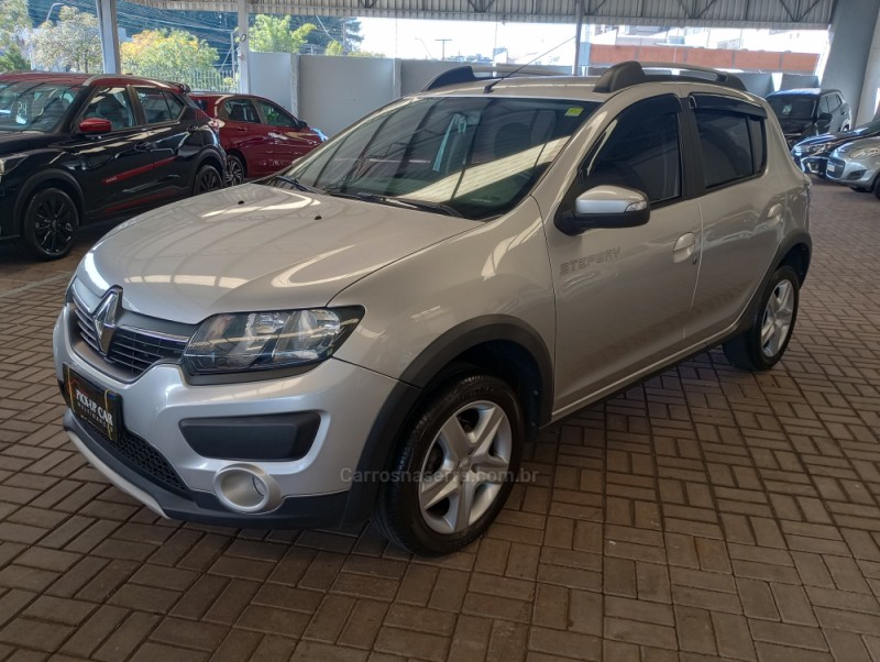 sandero 1.6 stepway easy r 16v flex 4p automatico 2016 caxias do sul