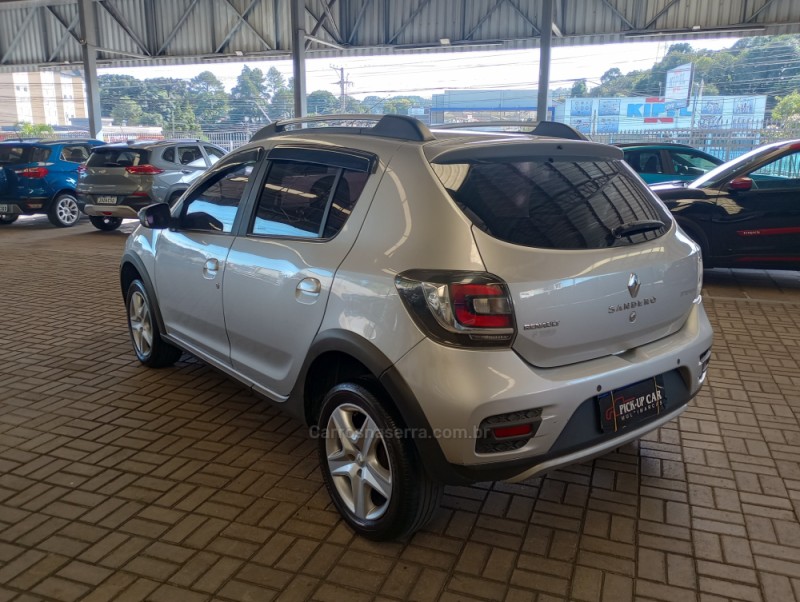 SANDERO 1.6 STEPWAY EASY R 16V FLEX 4P AUTOMÁTICO - 2016 - CAXIAS DO SUL