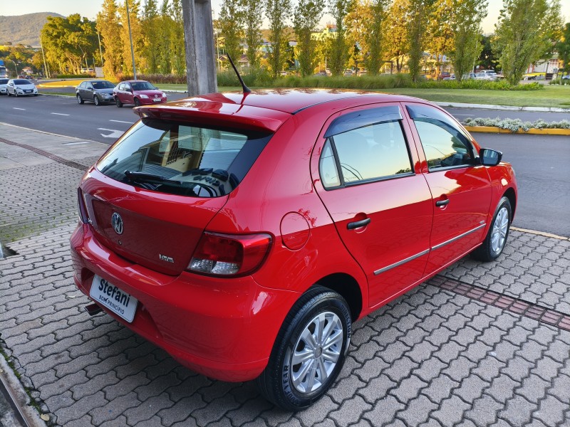 GOL 1.0 MI 8V FLEX 4P MANUAL G.V - 2011 - BOM PRINCíPIO