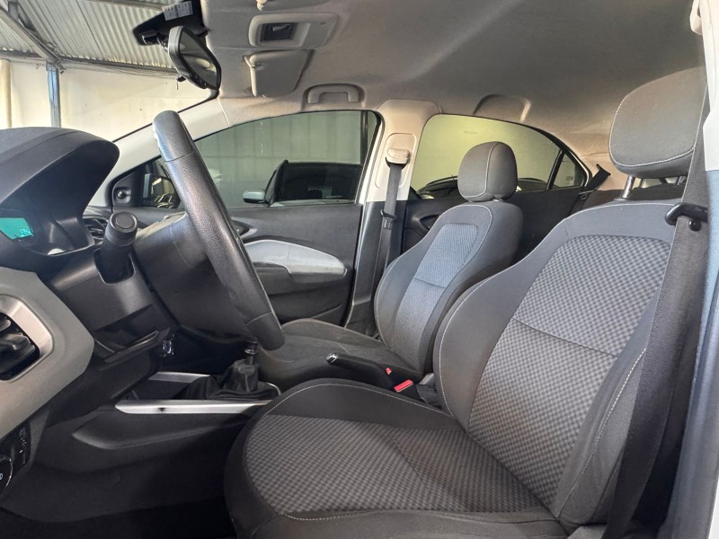 ONIX 1.4 MPFI LT 8V FLEX 4P MANUAL - 2016 - CAXIAS DO SUL
