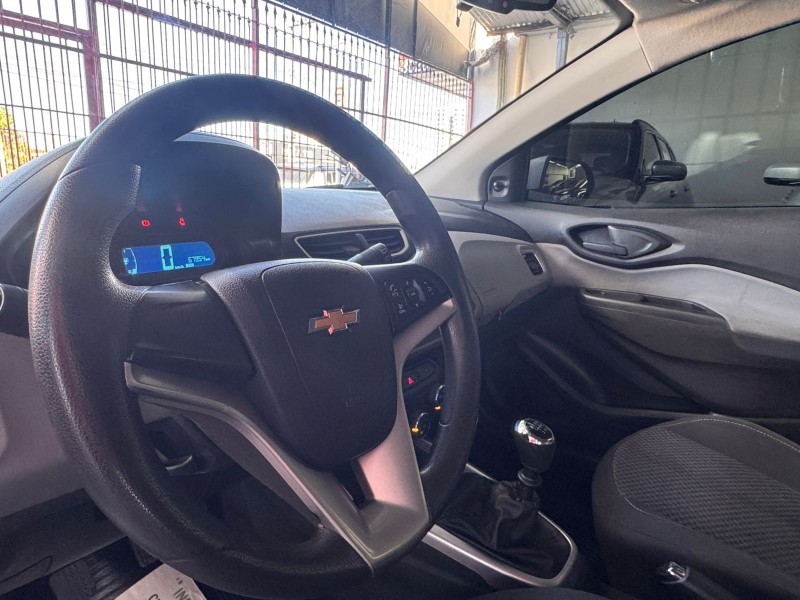 ONIX 1.4 MPFI LT 8V FLEX 4P MANUAL - 2016 - CAXIAS DO SUL