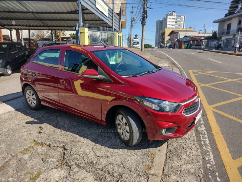 ONIX 1.0 MPFI LT 8V FLEX 4P MANUAL - 2017 - CAXIAS DO SUL