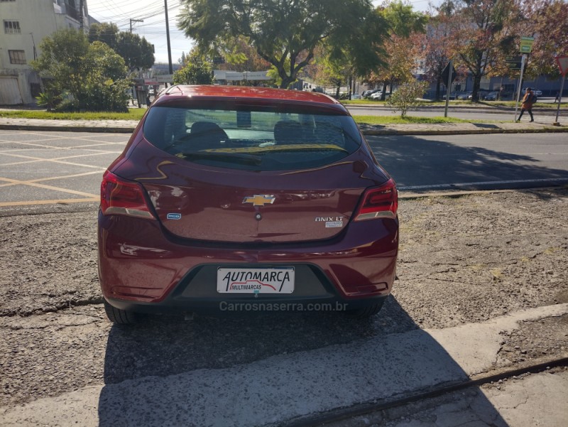 ONIX 1.0 MPFI LT 8V FLEX 4P MANUAL - 2017 - CAXIAS DO SUL