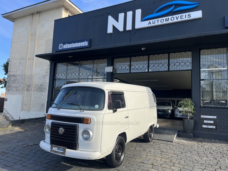 kombi 1.4 mi furgao 8v flex 3p manual 2010 caxias do sul