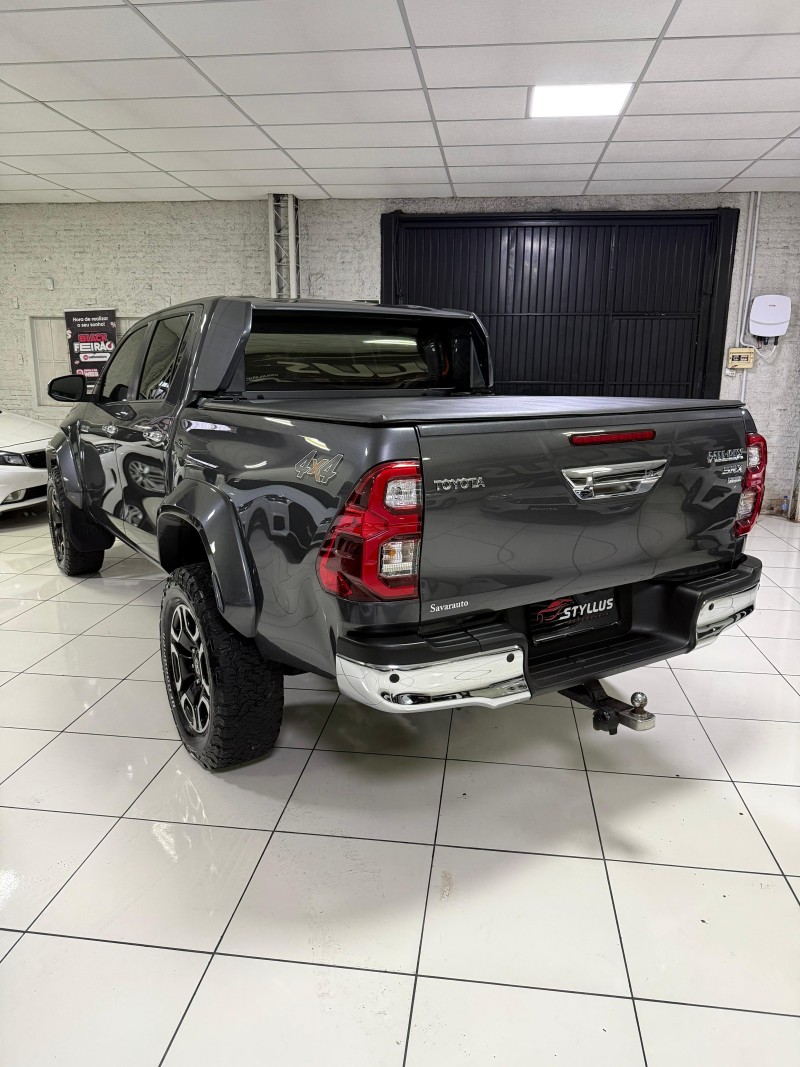 HILUX 2.8 SRX 4X4 CD 16V DIESEL 4P AUTOMÁTICO - 2024 - ESTâNCIA VELHA