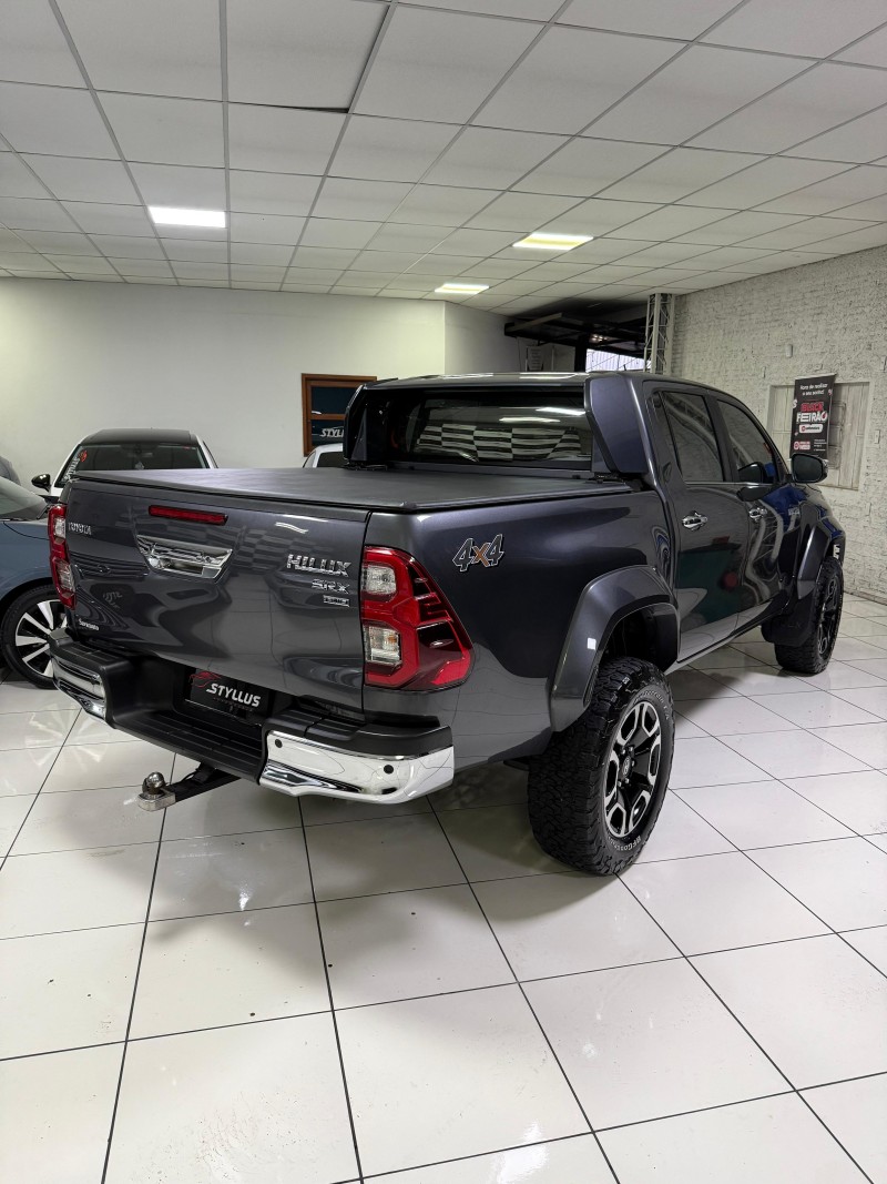 HILUX 2.8 SRX 4X4 CD 16V DIESEL 4P AUTOMÁTICO - 2024 - ESTâNCIA VELHA