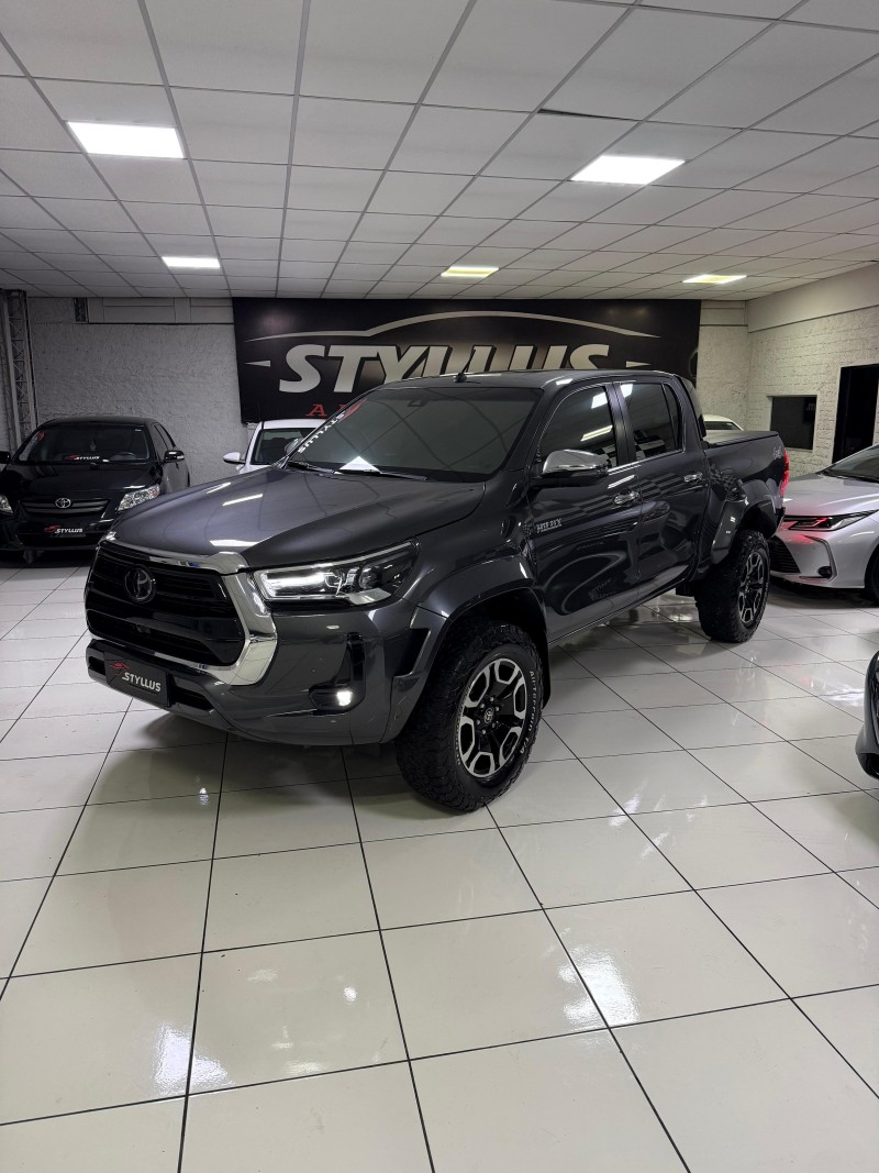 HILUX 2.8 SRX 4X4 CD 16V DIESEL 4P AUTOMÁTICO - 2024 - ESTâNCIA VELHA