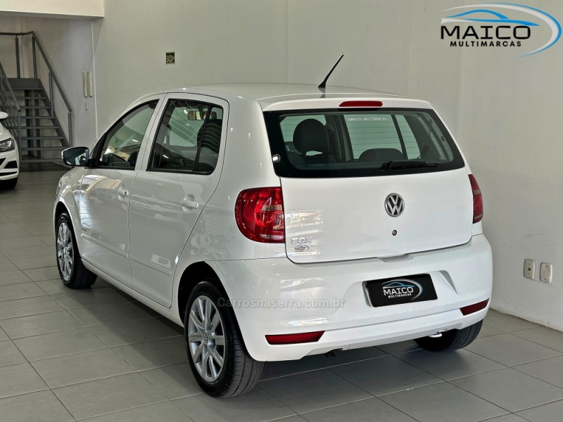 FOX 1.0 MI TRENDLINE 8V FLEX 4P MANUAL - 2012 - NOVO HAMBURGO
